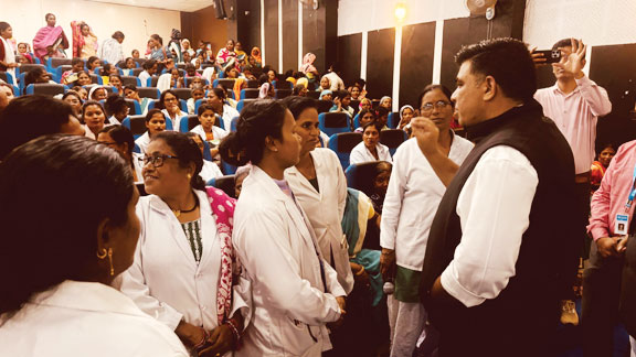 मलेरिया का खात्मा सामूहिक जिम्मेदारी - कलेक्टर