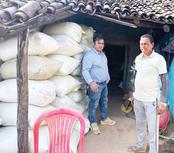 429 बोरी अवैध धान जब्त