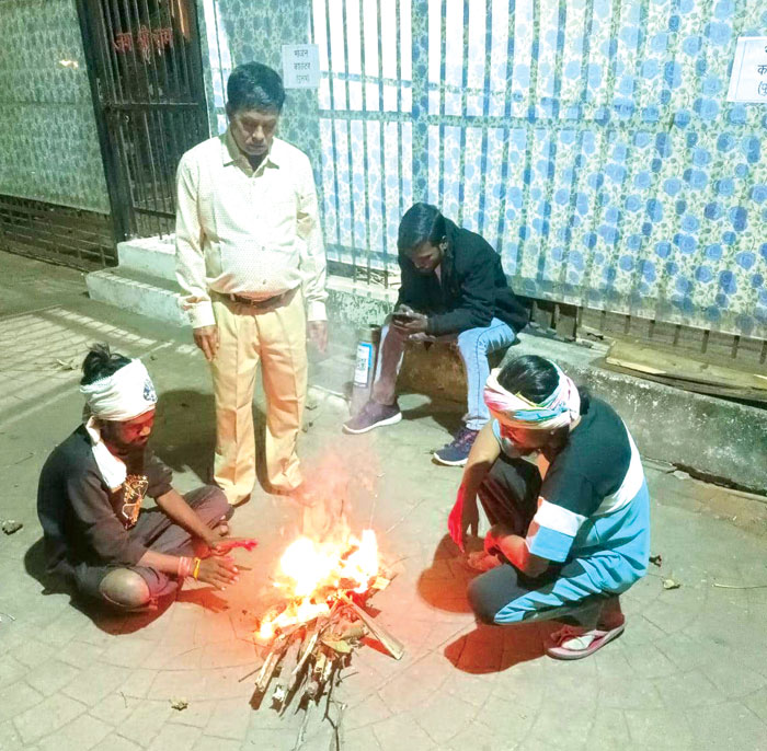 उत्तर मध्य में कड़ाके की ठंड, दो दिन और