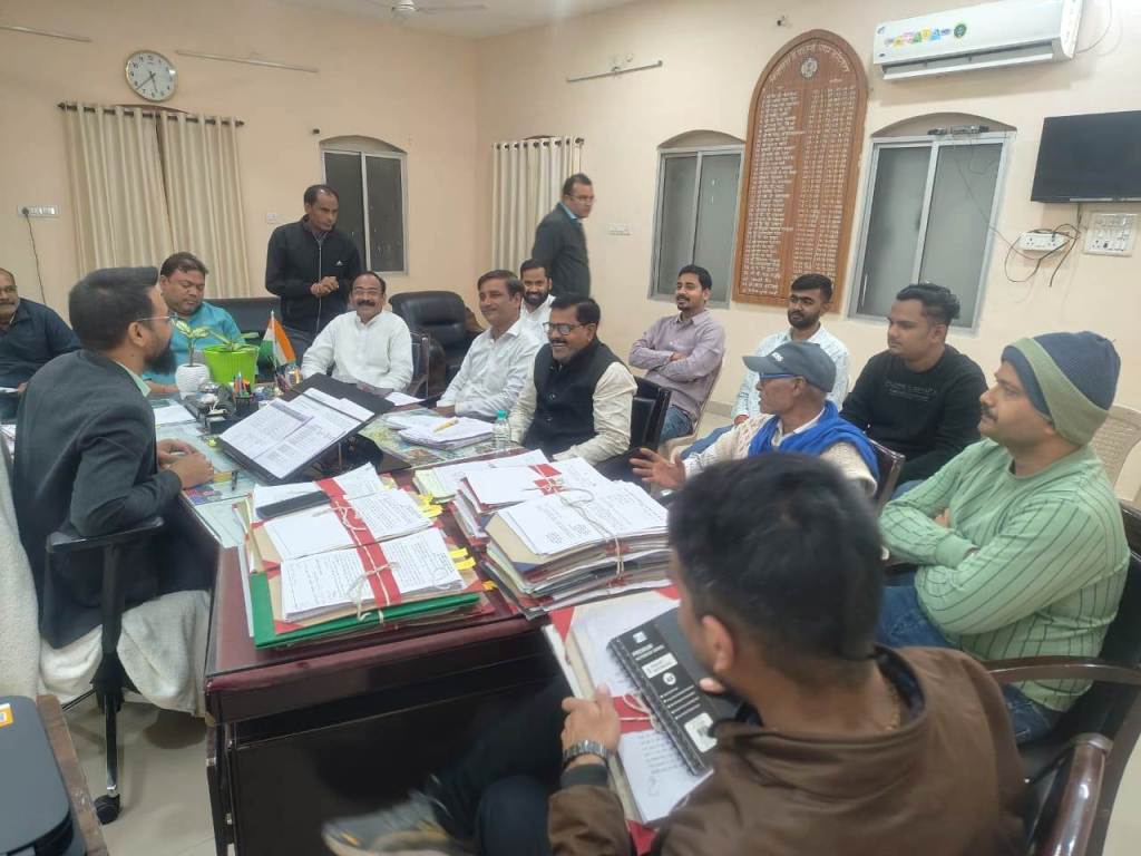 11 दिसंबर तक भरे जाएंगे एसआईआर फार्म, राजनीतिक दलों को दी गई जानकारी