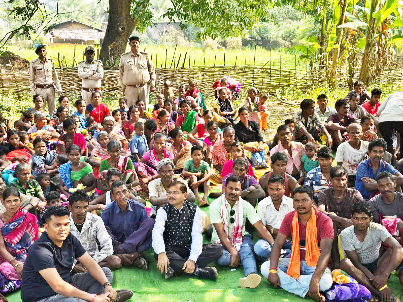 बस्तर में शांति का नया अध्याय: नक्सल मुक्त इलाकों में वानिकी कार्य बने रोजगार का प्रमुख जरिया