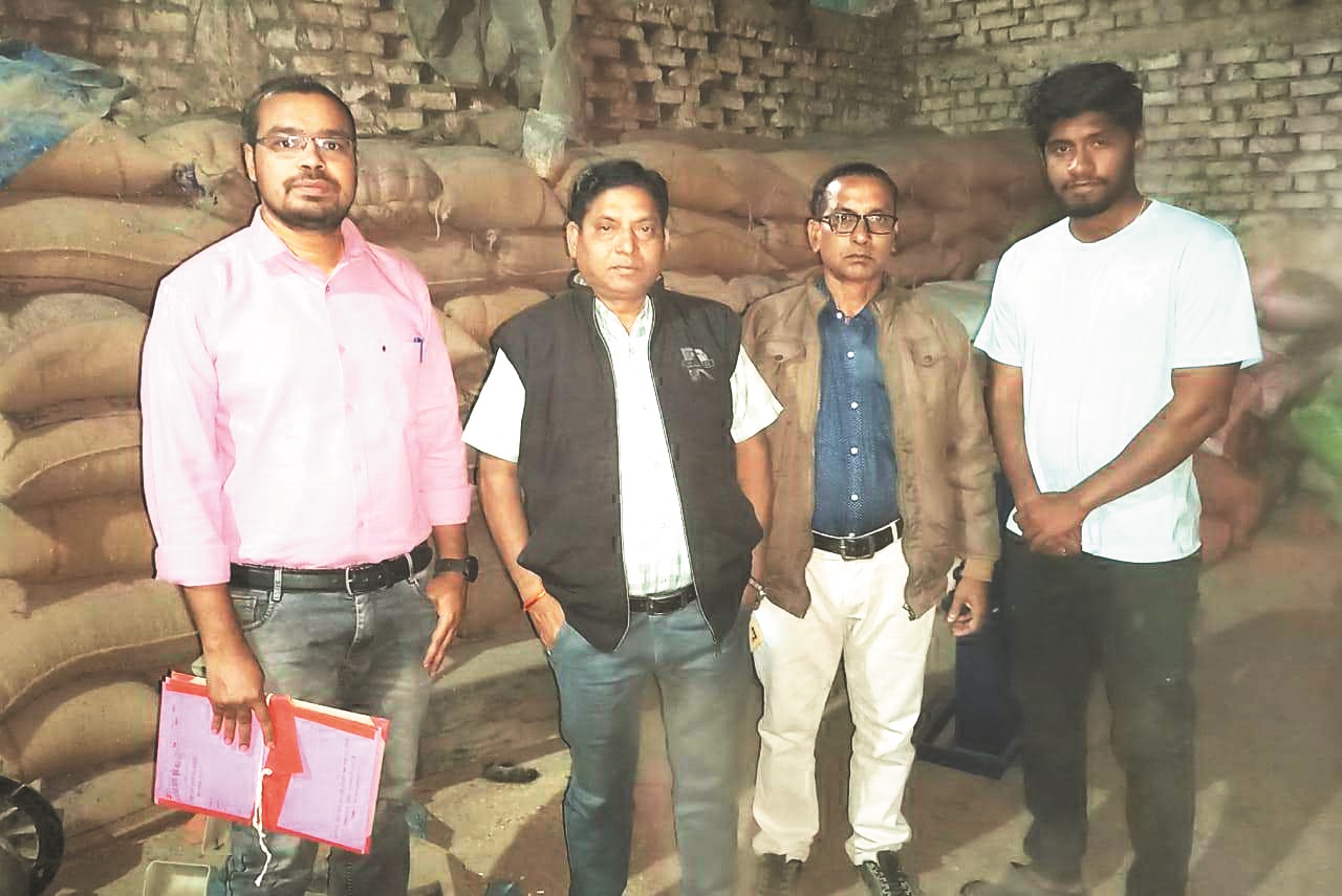 2 प्रकरण में 17 लाख का अवैध धान जब्त