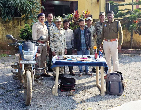 जेवर चमकाने के नाम पर ठगी, 2 आरोपी गिरफ्तार