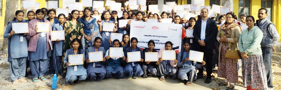 आईटीआई बस्तर में महिंद्रा प्राइड क्लासरूम का प्रशिक्षण