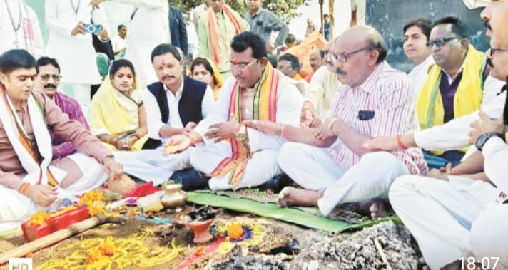 सरस्वती शिशु विद्या मंदिर नवीन भवन का विधायक रोहित ने किया भूमिपूजन