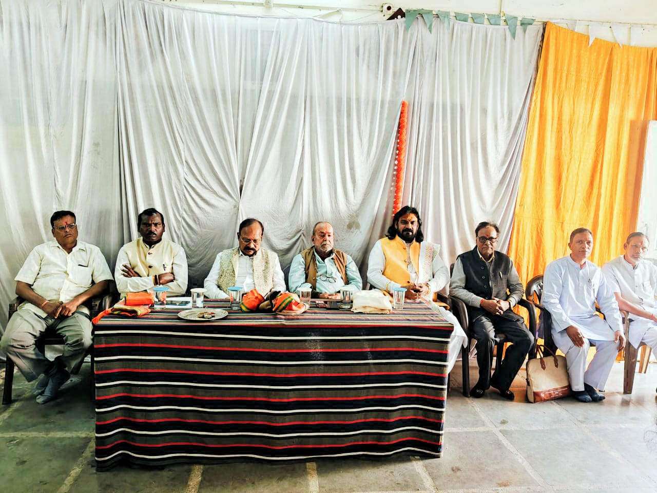 संस्कारयुक्त शिक्षा और भारतीय संस्कृति के प्रसार का संकल्प