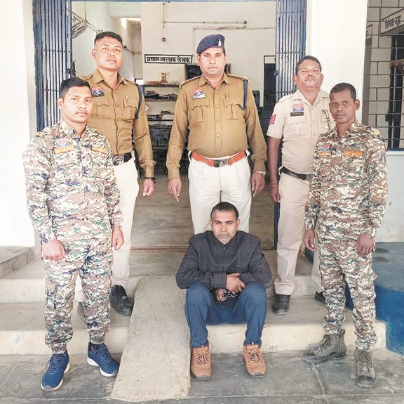 अंतरराज्यीय गांजा तस्कर ओडिशा से गिरफ्तार