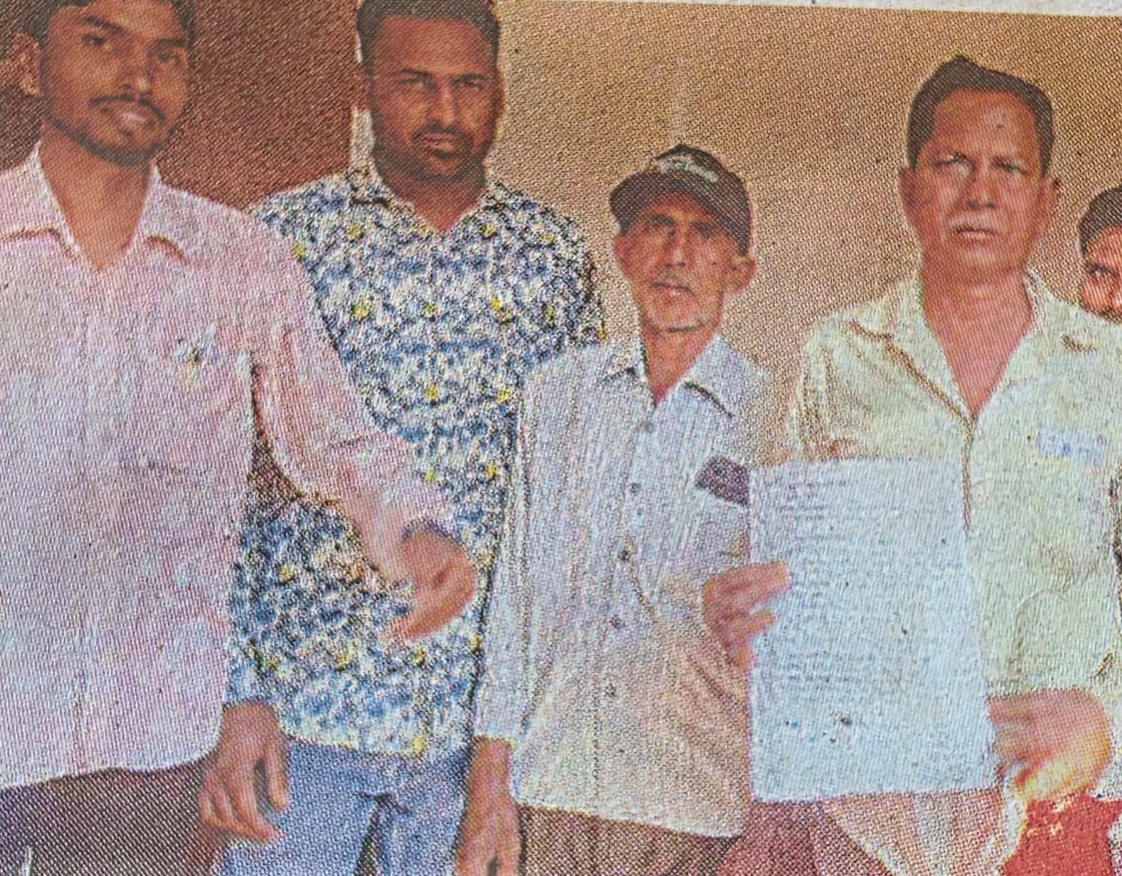 पंजीयन रिकॉर्ड में रकबा कम या पूरी तरह से गायब!