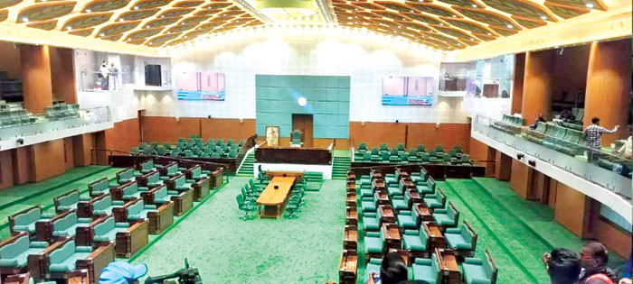 रविवार को सदन की बैठक नई संसदीय पहल, पीएम ने दिया था मंत्र