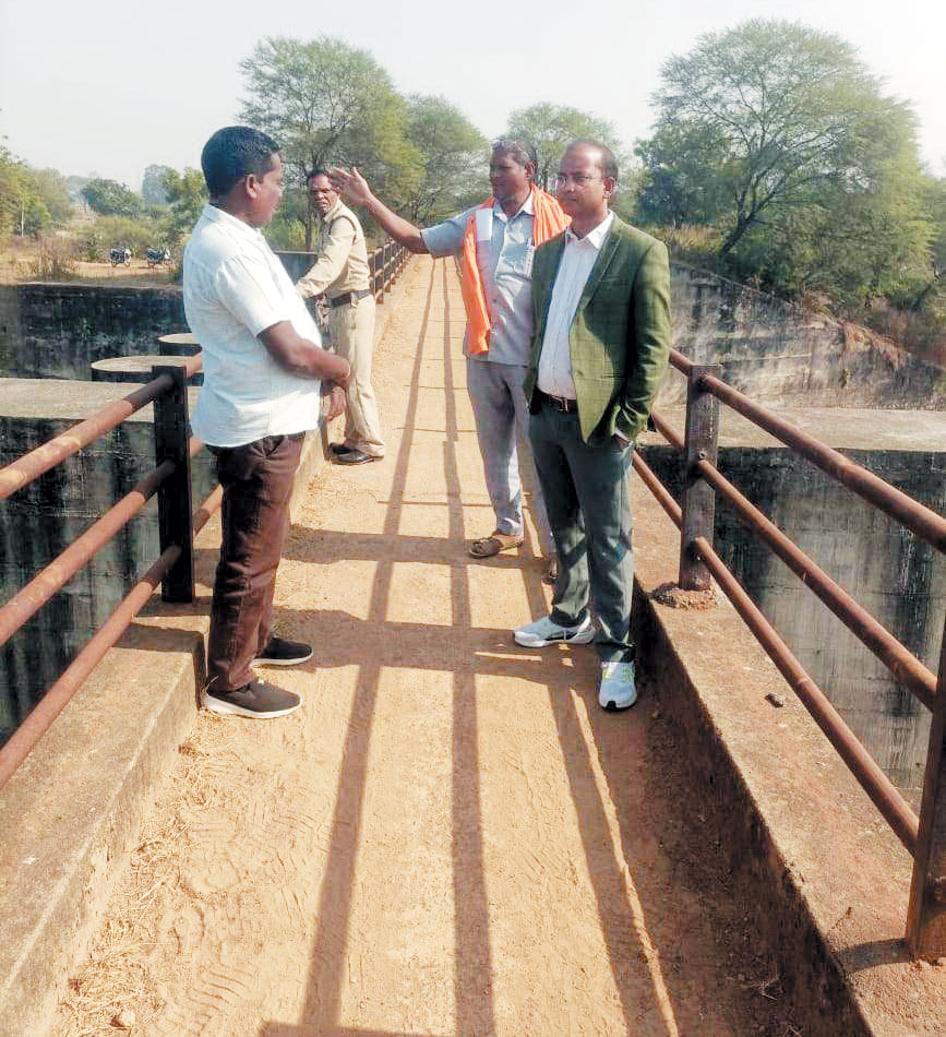 निर्माण कार्यों का अवलोकन