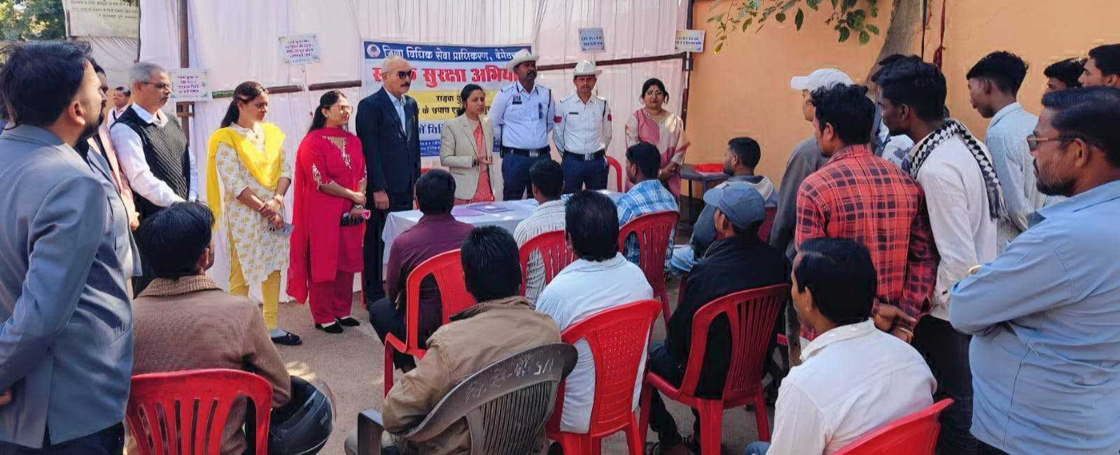 साल के अंतिम लोक अदालत में हजारों मामले सुलझे, परिवार टूटने से बचे