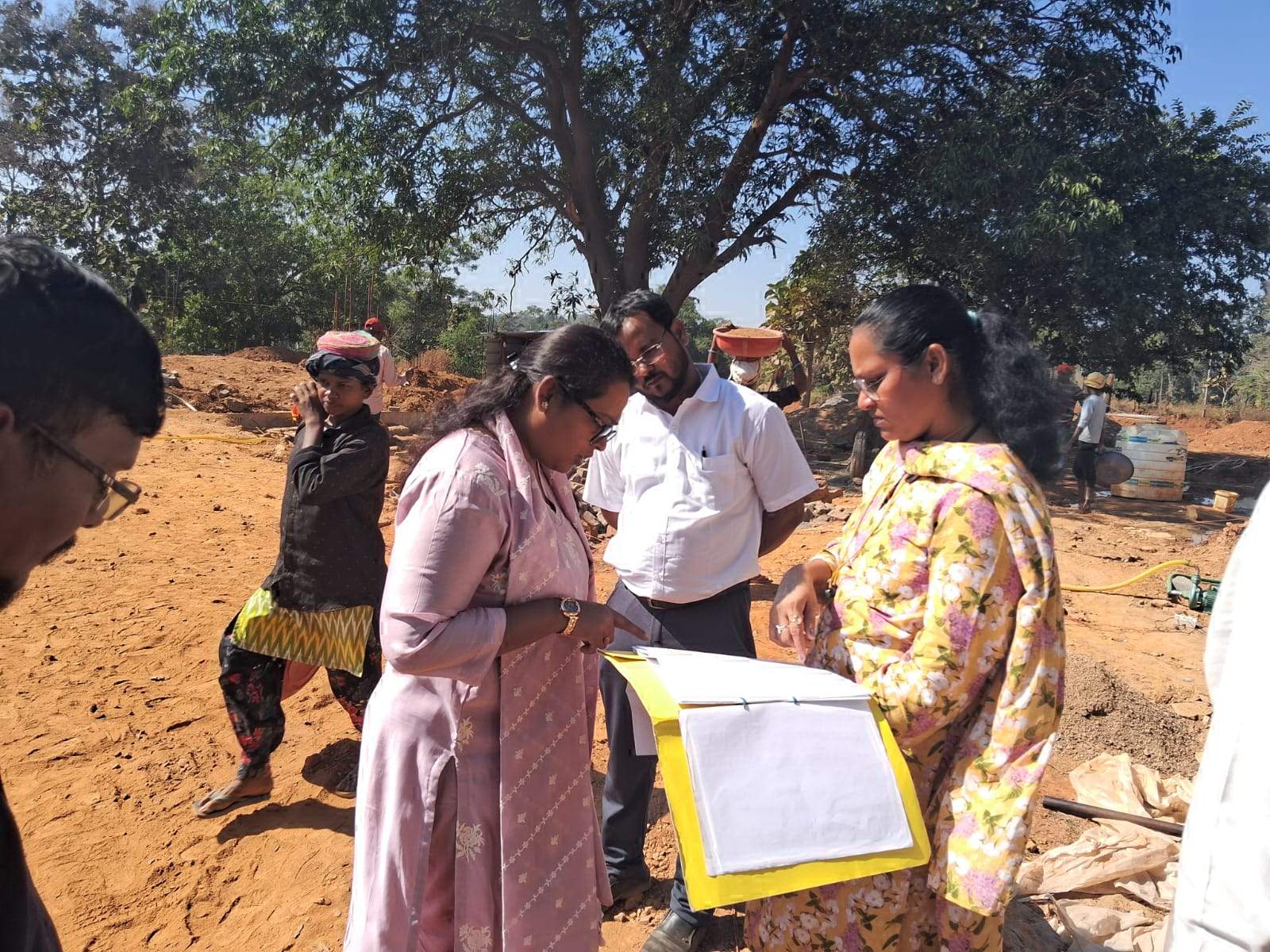 कार्यों में विलंब और लापरवाही पर होगी कड़ी कार्रवाई