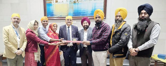 डॉ. कुलदीप सोलंकी का स्वर्ण मंदिर अमृतसर में सम्मान