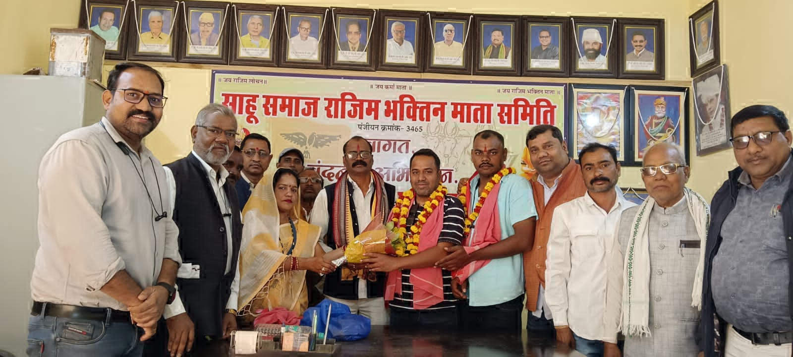 सुरेंद्र, प्रतीक व यशवंत साहू का सम्मान