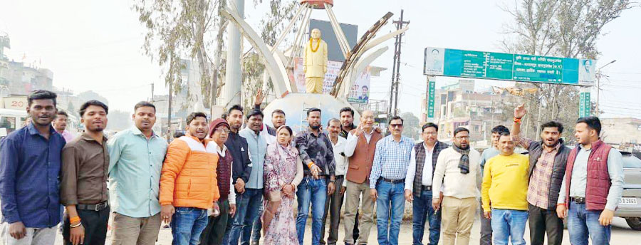 जिला अध्यक्षों के चयन पर युवा मोर्चा ने मनाई खुशी