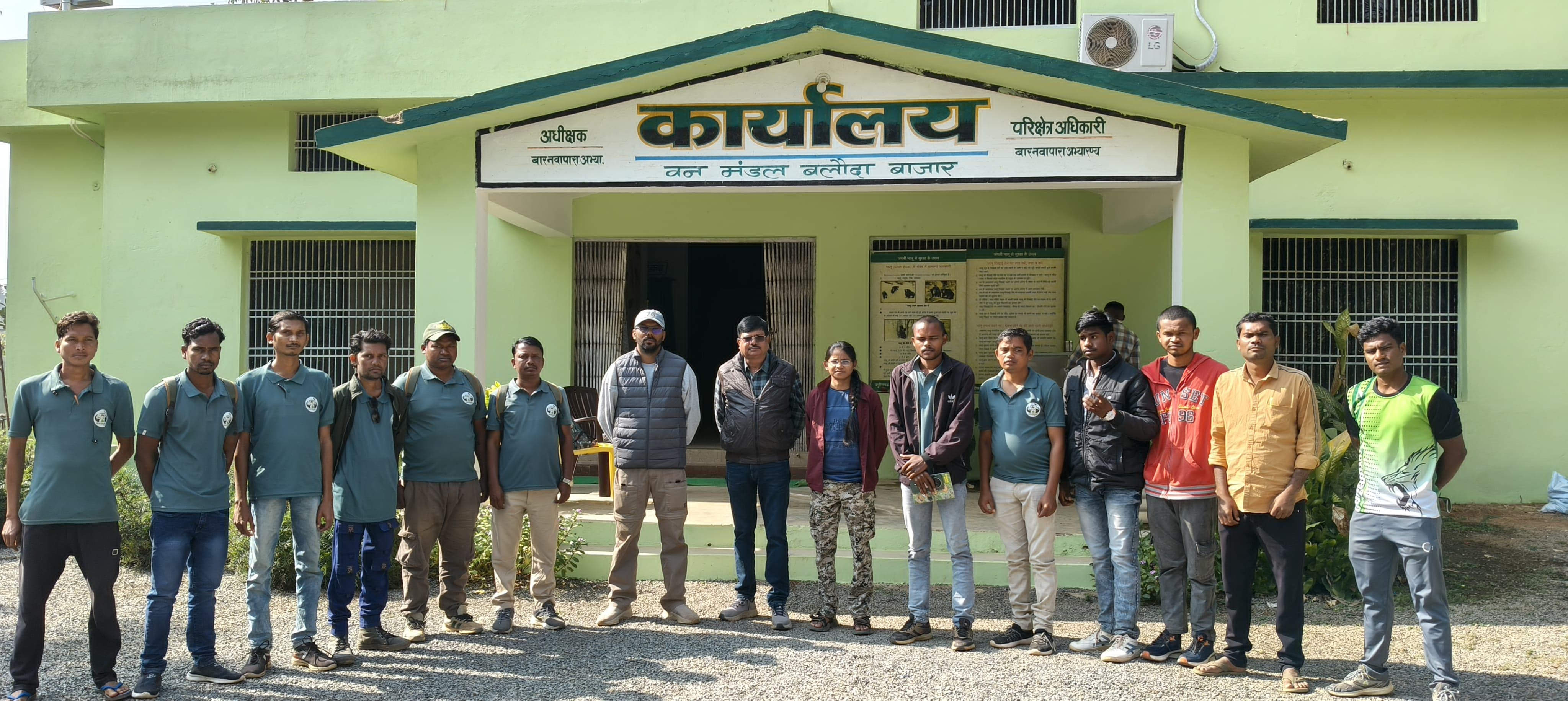 बारनवापारा वन्यजीव अभयारण्य में सफारी गाइडों के लिए स्टोरी टेलिंग कार्यशाला
