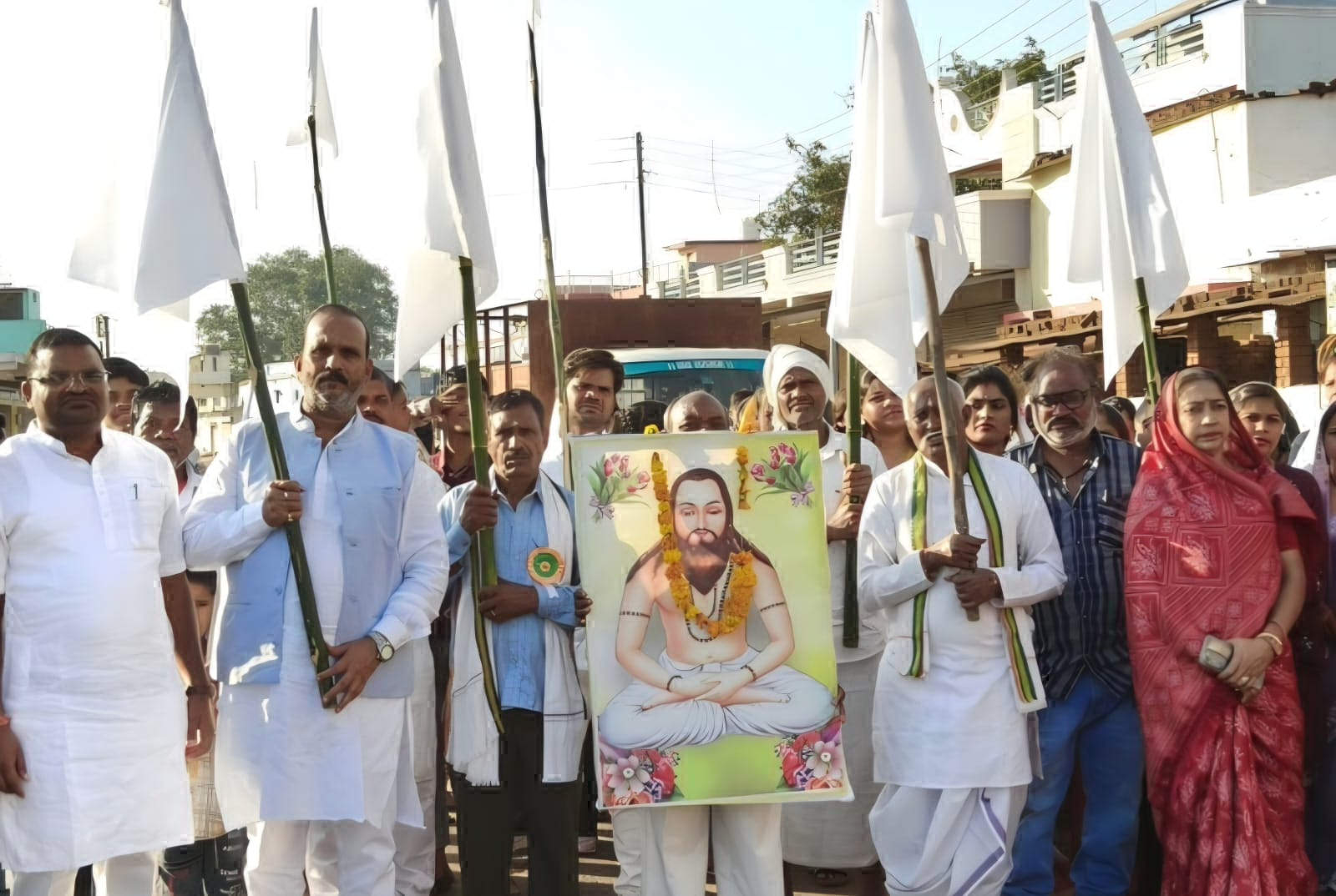 बाबा घासीदास सामाजिक कुरीतियों, छुआछूत और असमानता के विरुद्ध अडिग रहे - योगेश