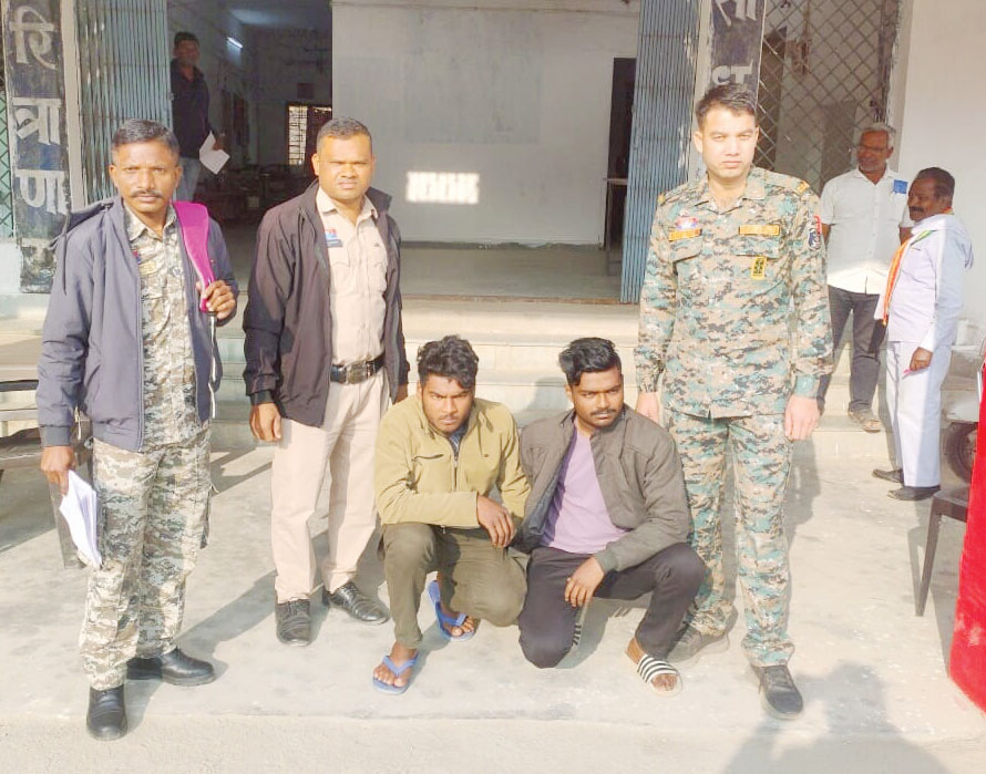 धान तस्करी, दो आरोपी गिरफ्तार 1.86 लाख का धान व दो बोलेरो जब्त