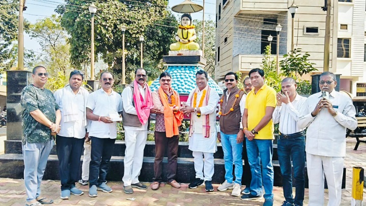 नवनिर्वाचित अध्यक्ष टीलेश्वर साहू का स्वागत