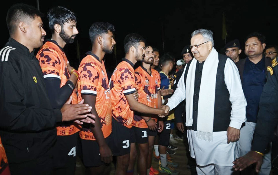 सीनियर छत्तीसगढ़ राज्य अंतर-जिला वॉलीबॉल चौंपियनशिप में विस अध्यक्ष हुए शामिल