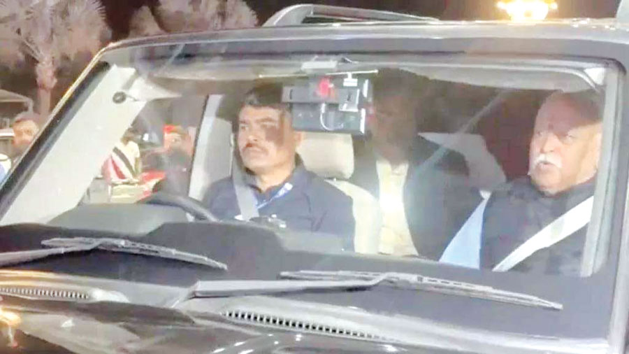 संघ प्रमुख भागवत ने एम्स में युवाओं से कहा- हिंदू राष्ट्र जीवन, वह हम सभी को जोड़ता है