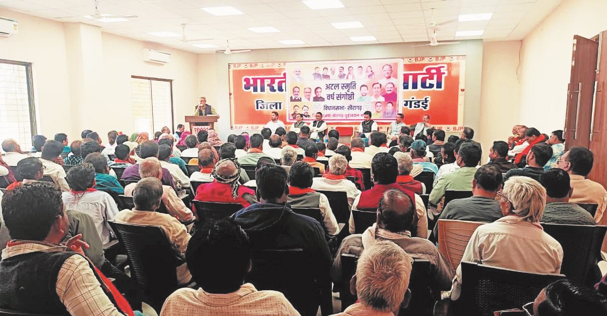 अटल के कार्यकाल में शुरू हुई भारत-पाकिस्तान बस सेवा- विक्रांत