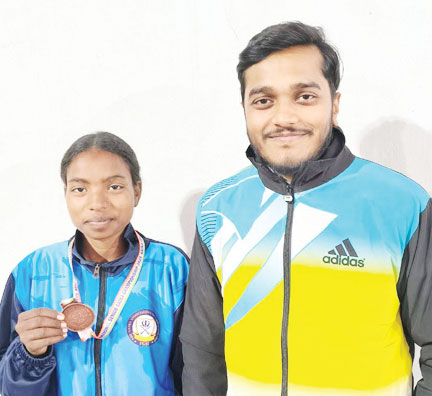 राष्ट्रीय गतका में सरगुजा की सुष्मिता चौहान ने जीता ब्रॉन्ज मेडल