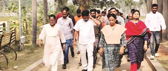 विधायक ने बंधा तालाब का किया निरीक्षण