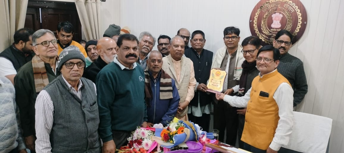 मंत्री ने किया कैलेंडर का विमोचन