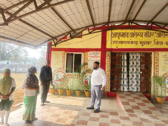 गैर हाजिर कर्मियों पर होगी कार्रवाई