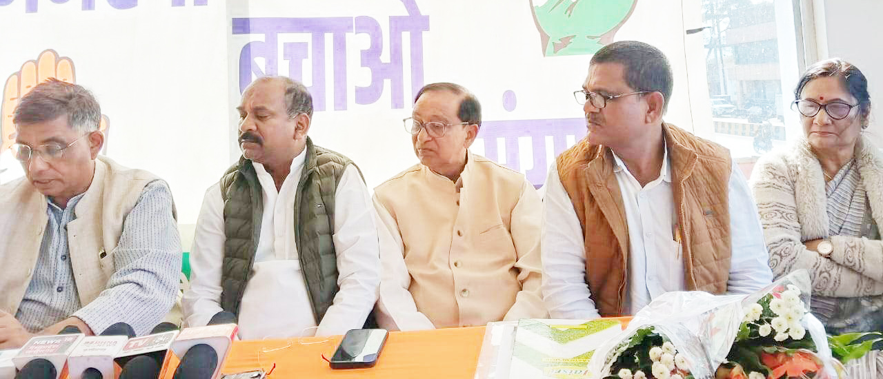 केंद्र कर रही मनरेगा को  बंद करने की साजिश -कांग्रेस