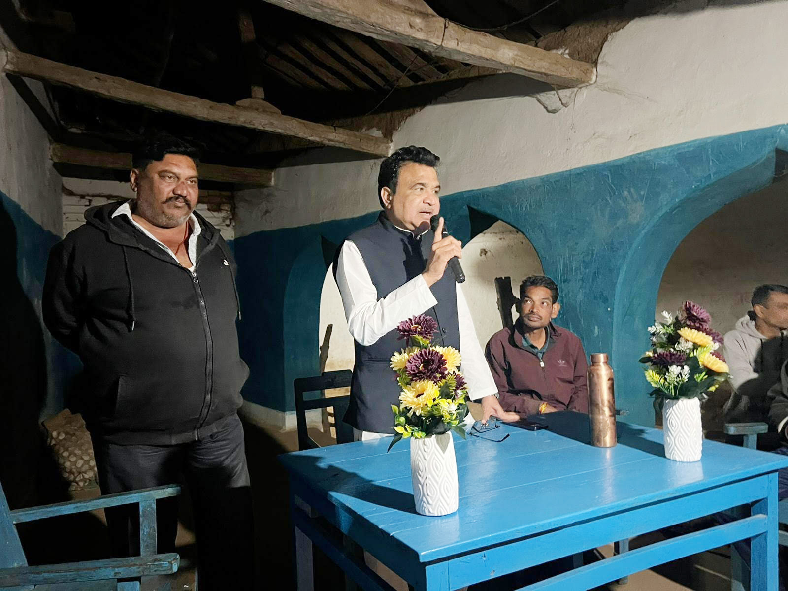 खल्लारी विधायक ने लोगों को मनरेगा के प्रति किया जागरूक