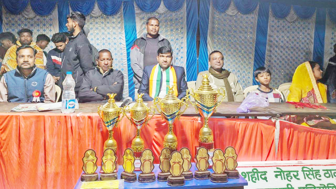 खेल से अनुशासन और संघर्ष की सीख- मुकेश यादव