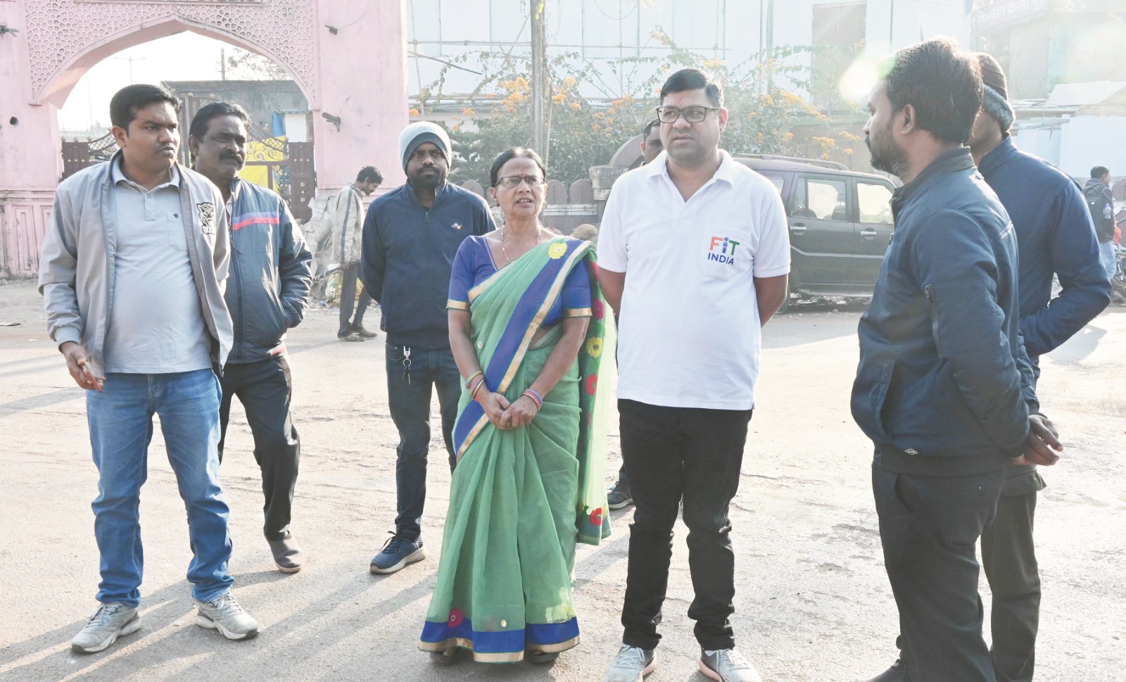 आयुक्त ने उद्यान व पेवर ब्लॉक का लिया जायजा