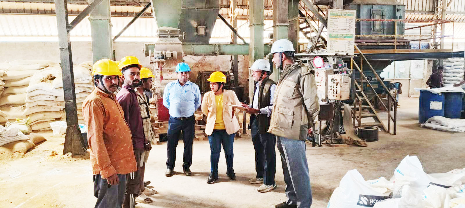 बिरकोनी औद्योगिक क्षेत्र में संयुक्त टीम का निरीक्षण  सुरक्षा व श्रम कानूनों के उल्लंघन पर नोटिस