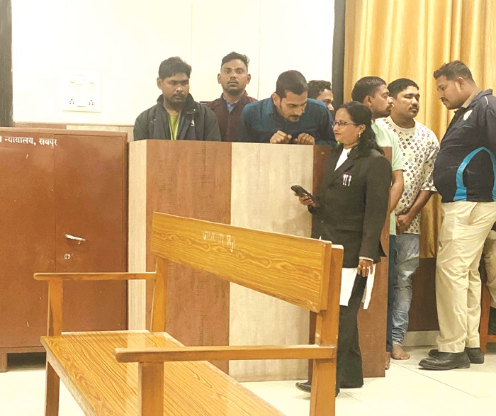 गांजा तस्करी में पकड़े गए पांच को 10 साल कैद, लाख रूपए का जुर्माना भी