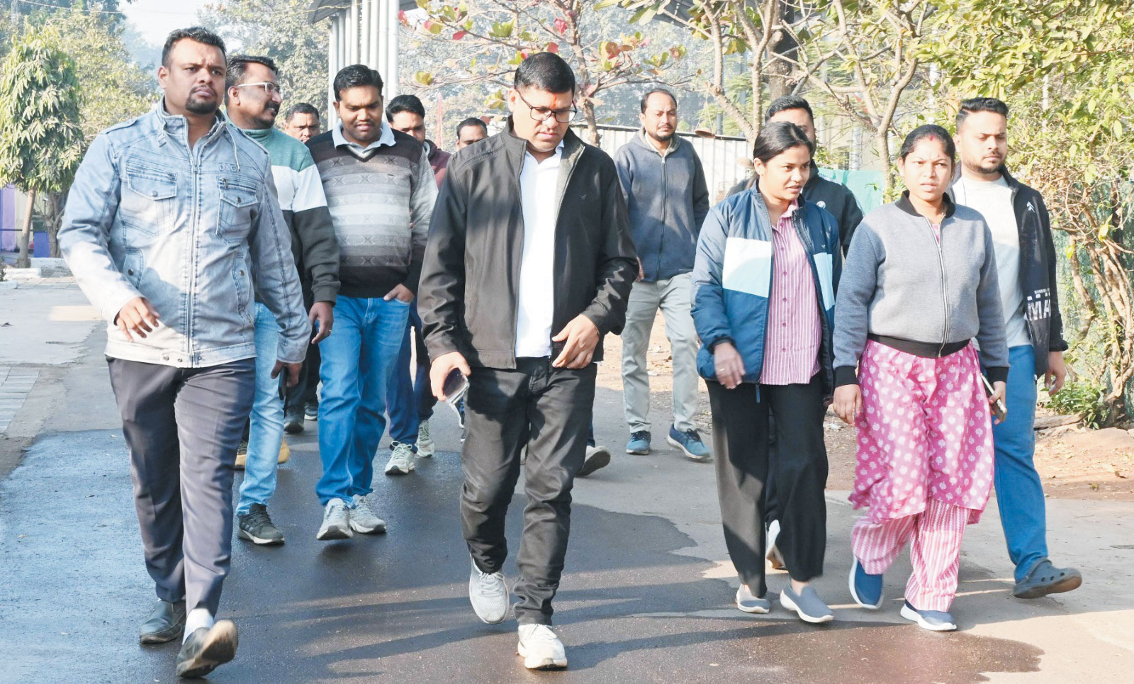 जोन-5 में चल रहे विकास कार्यों का जायजा लेने पहुंचे-आयुक्त