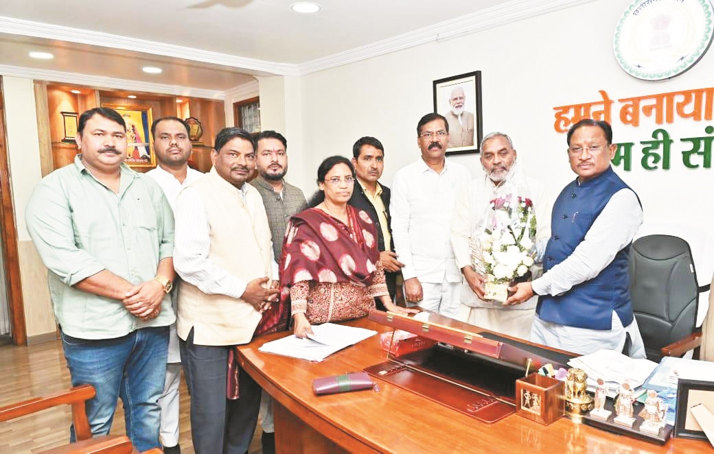 सीएम से जिला साहू संघ के प्रतिनिधियों ने की मुलाकात