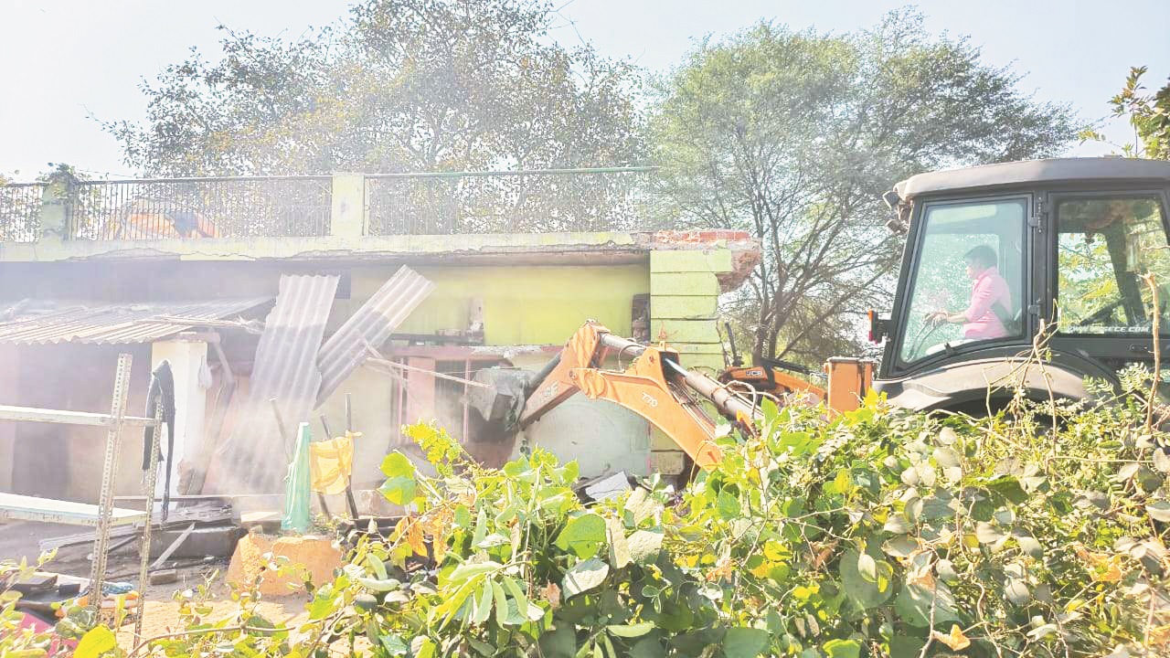आरडीए ने कौशल्या विहार में अवैध निर्माण तोड़ा