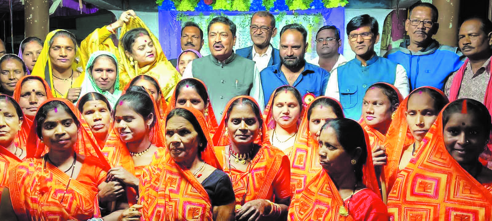 सेमरा में महिला कमांडो का सम्मान