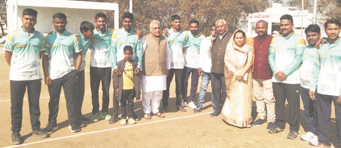 पोटियाकला में वार्ड स्तरीय क्रिकेट स्पर्धा