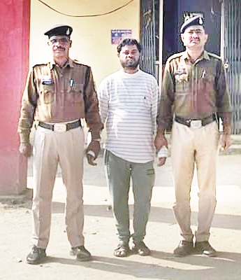 धान उपार्जन केंद्र कोनपारा में साढ़े 6 करोड़ की अनियमितता, समिति प्रबंधक गिरफ्तार