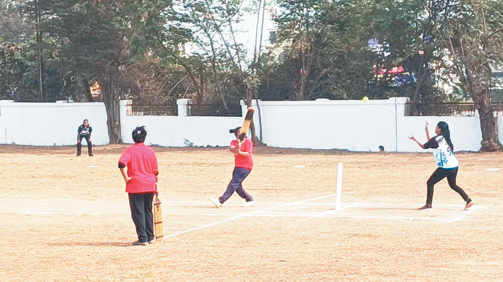 एस.आर. हॉस्पिटल एंड कॉलेज में क्रिकेट नित्या भव्या इलेवन ने जीता फाइनल