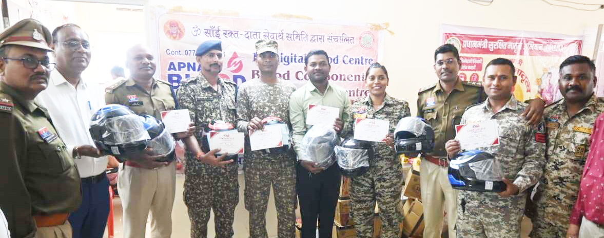 सडक़ सुरक्षा माह : 105 लोगों का स्वास्थ्य परीक्षण