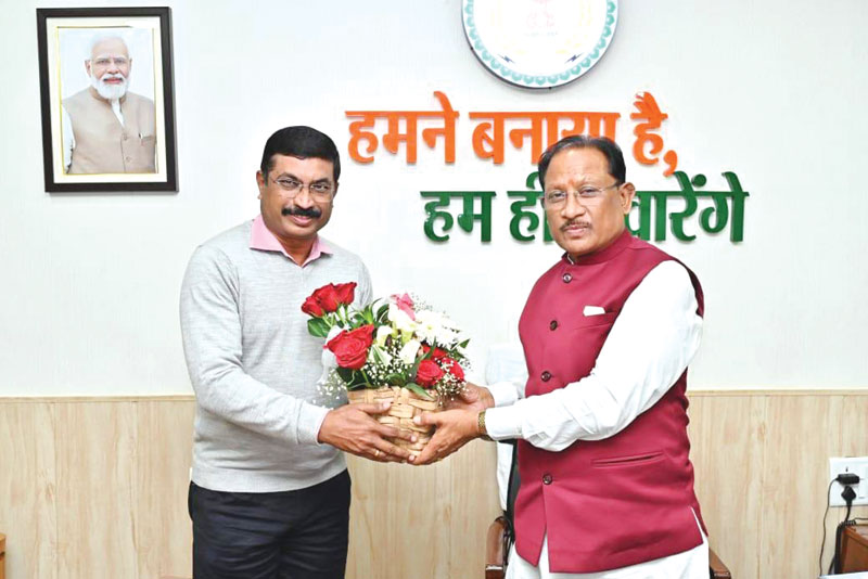 सीएम साय के सलाहकार आर. कृष्णा दास को केबिनेट मंत्री का दर्जा