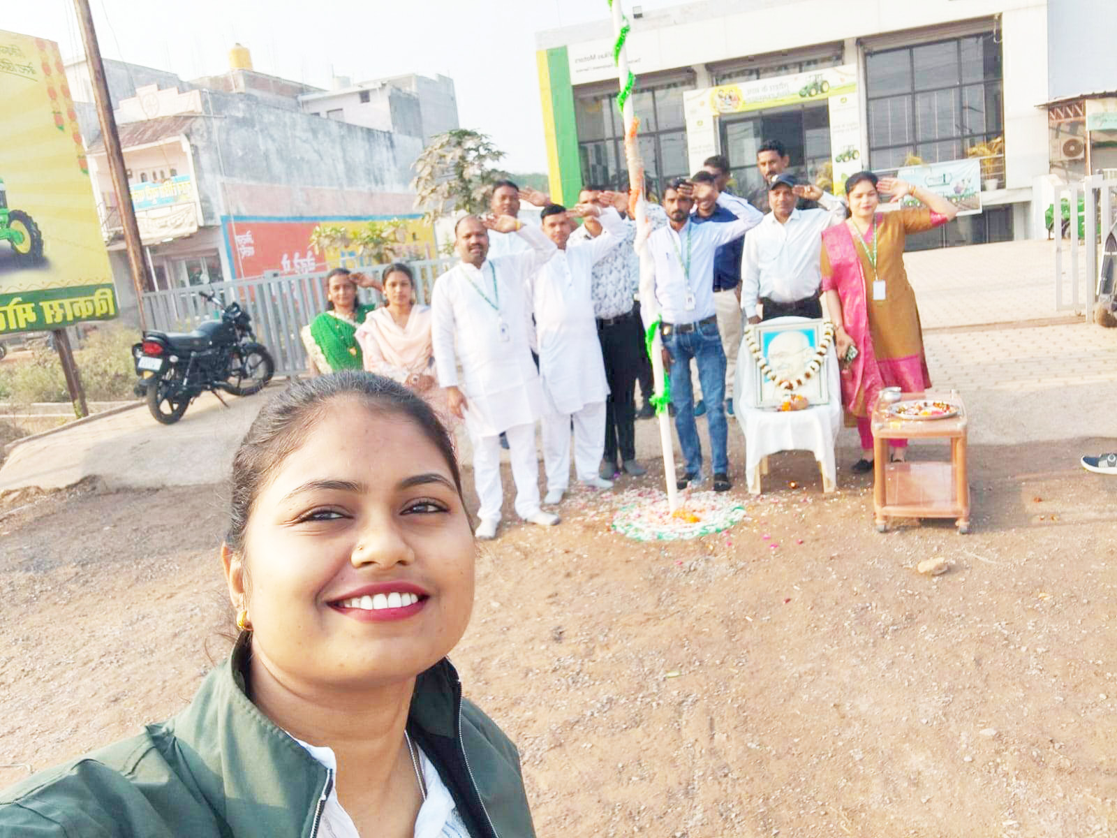 श्याम अग्रवाल ने किया ध्वजारोहण, विकास मोटर्स में धूमधाम से मना गणतंत्र दिवस