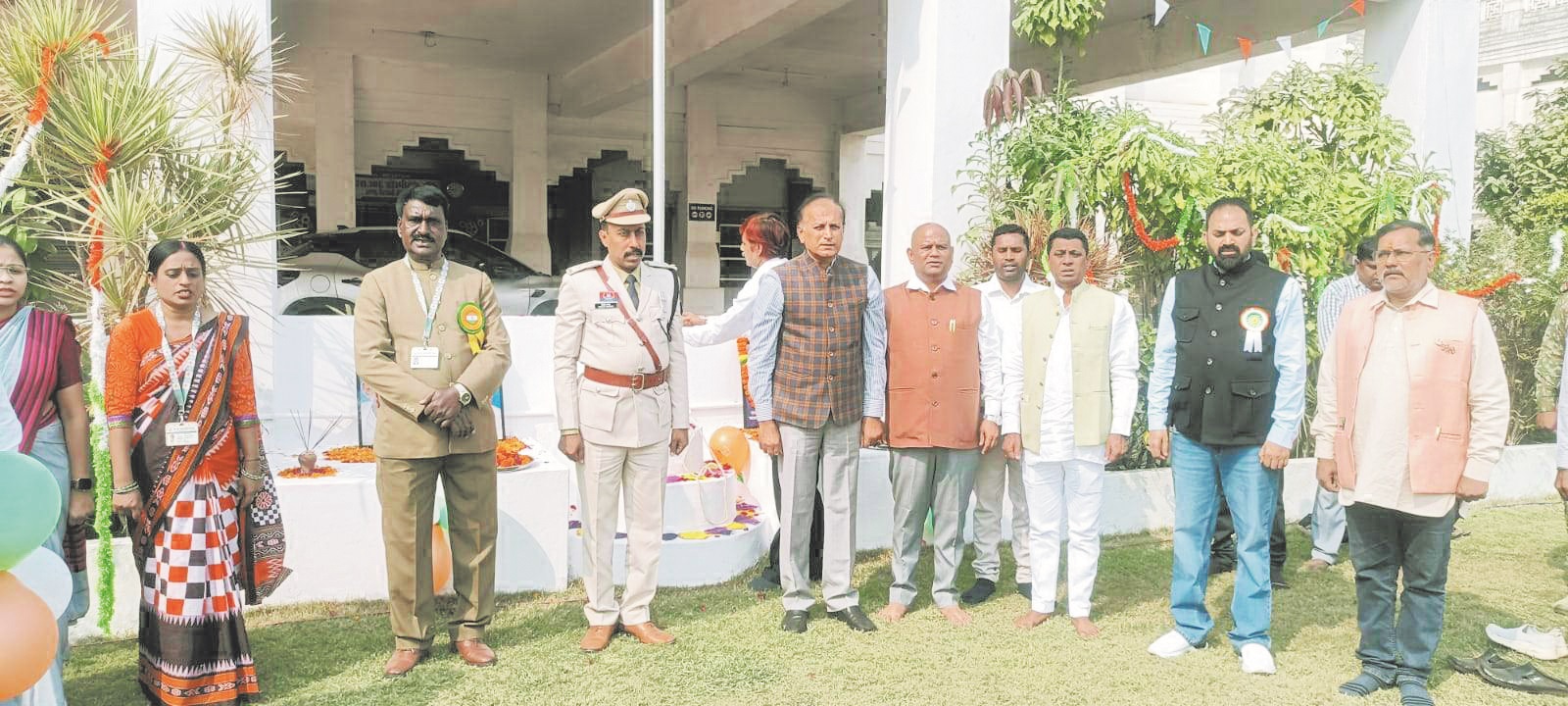 एस आर हॉस्पिटल एंड कॉलेज में मनाया 77वां गणतंत्र दिवस