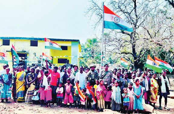 लाल आतंक पर भारी पड़ा लोकतंत्र