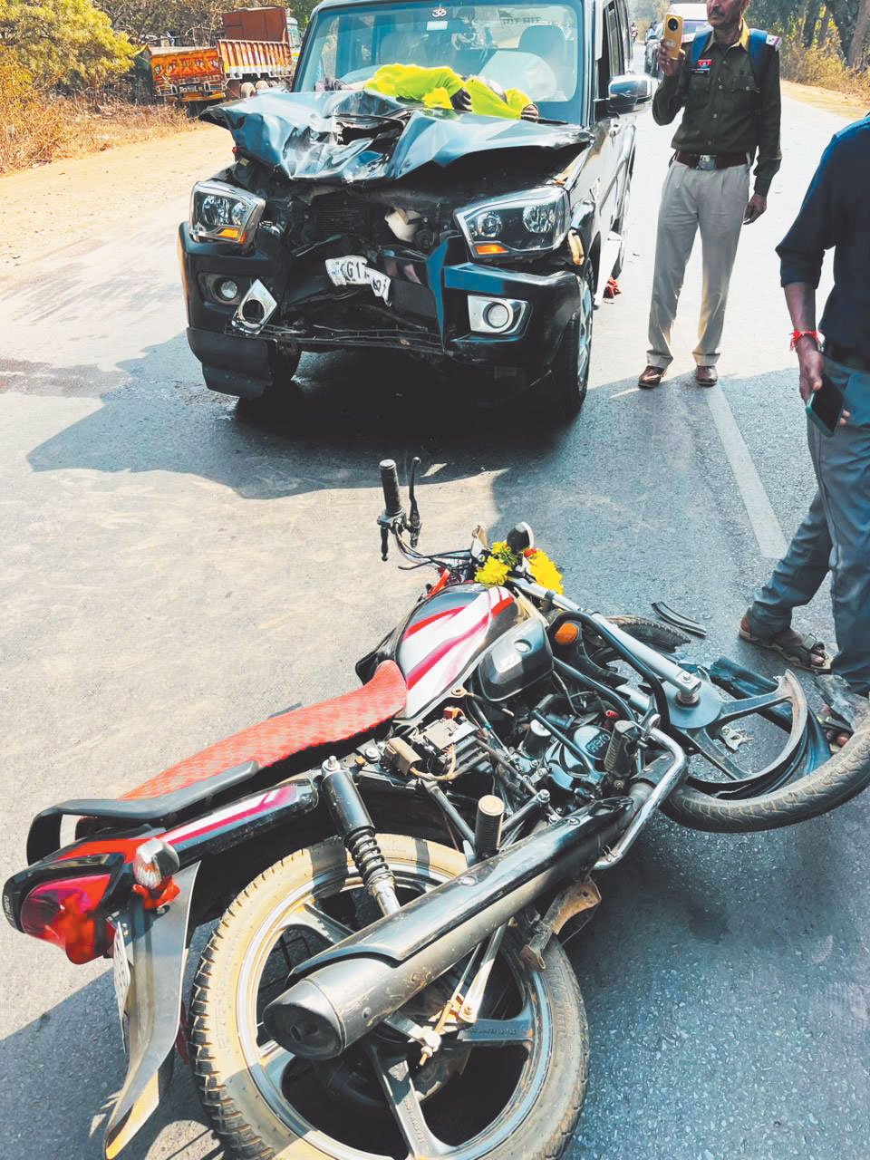 स्कॉर्पियो और बाइक की टक्कर, एक की मौत