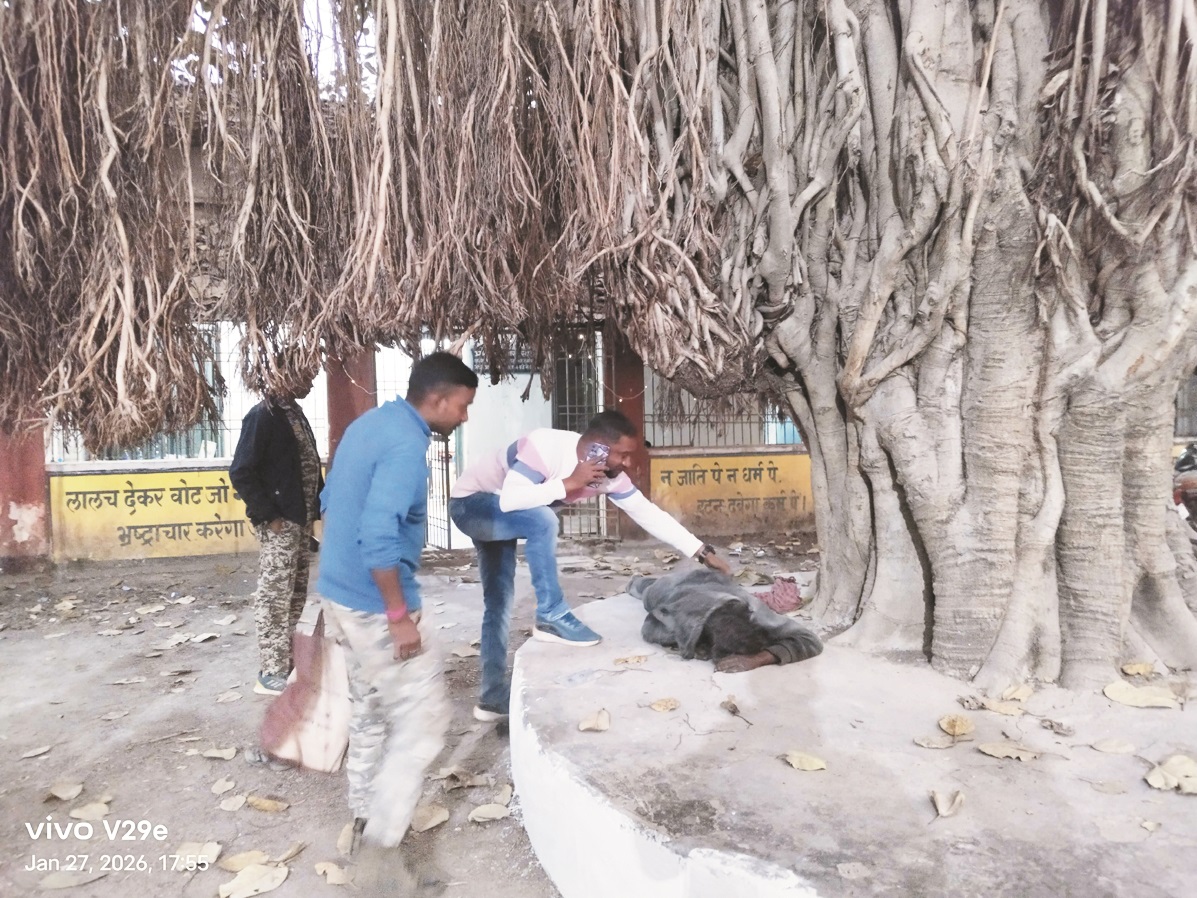 तहसील कार्यालय परिसर में मिली लाश